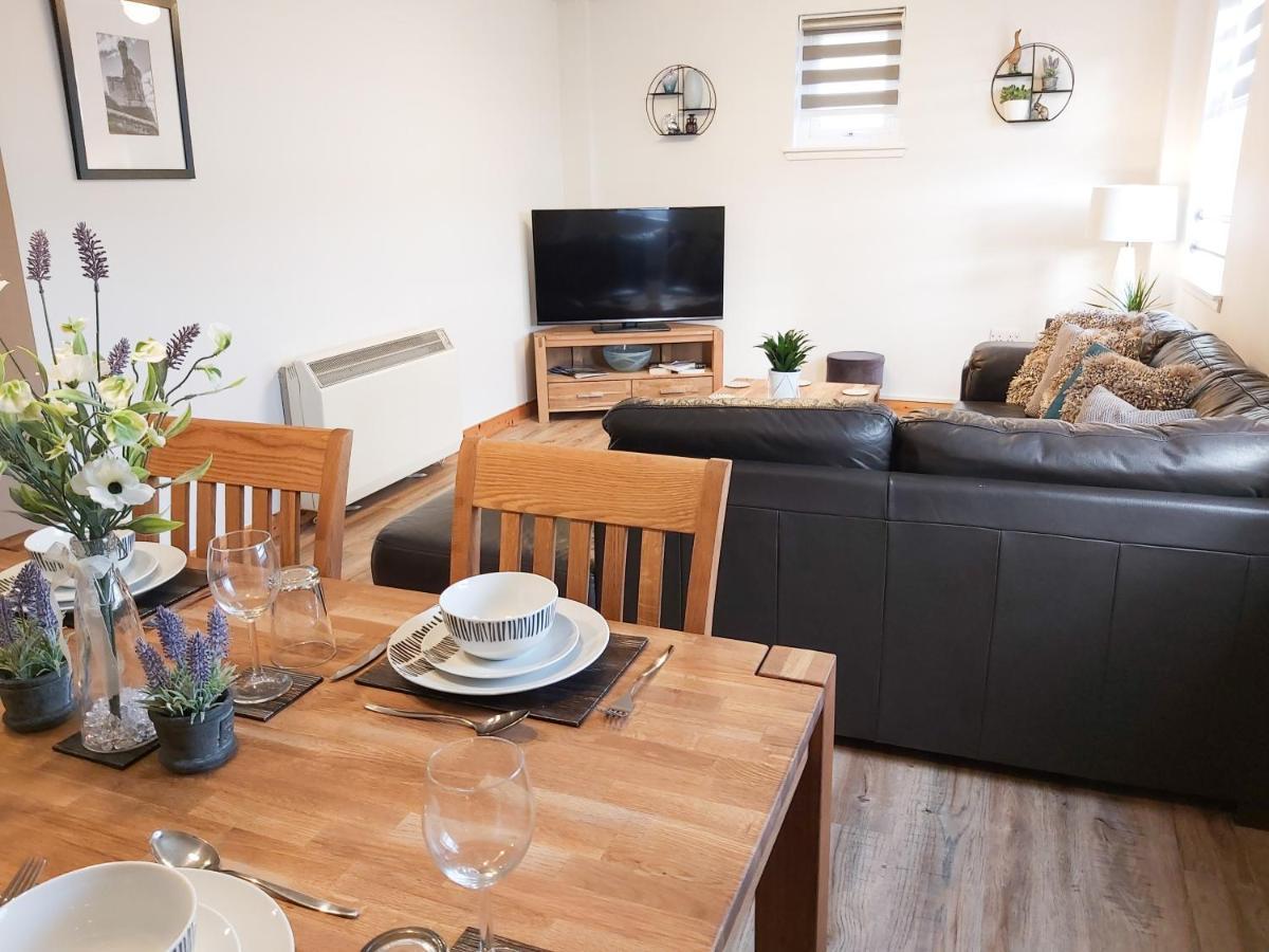 Inverness City Centre Apartment With Elevator And Google Chromecast Exteriör bild