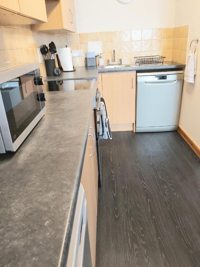 Inverness City Centre Apartment With Elevator And Google Chromecast Exteriör bild