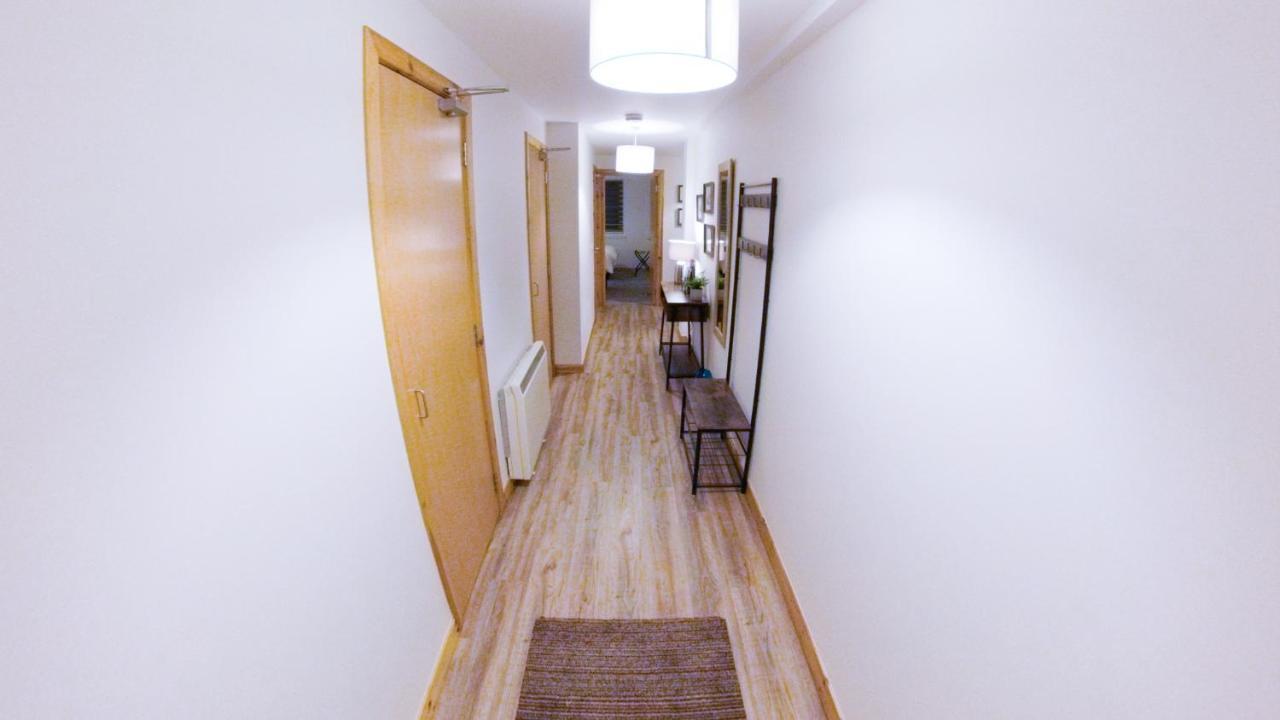 Inverness City Centre Apartment With Elevator And Google Chromecast Exteriör bild